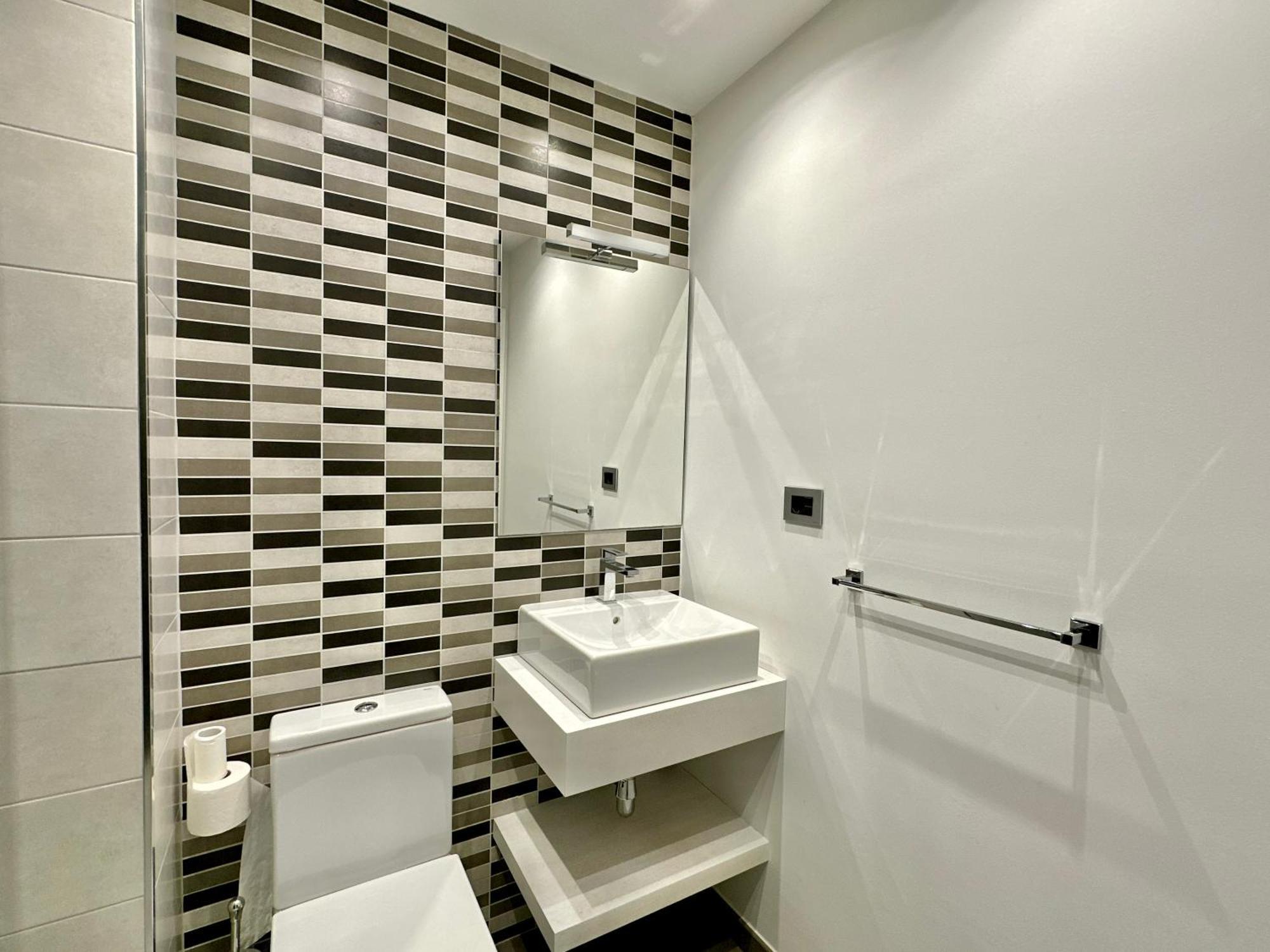 Hostiguest Coliving Leon Y Castillo Las Palmas de Gran Canária Exterior foto
